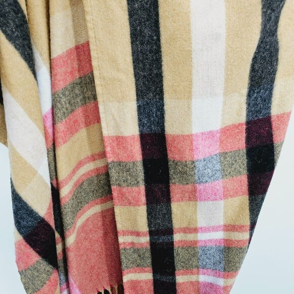 Woolrich Justine Plaid Shawl Poncho Wrap One Size Tan Red Black Fringe Trim Boho - Picture 5 of 8